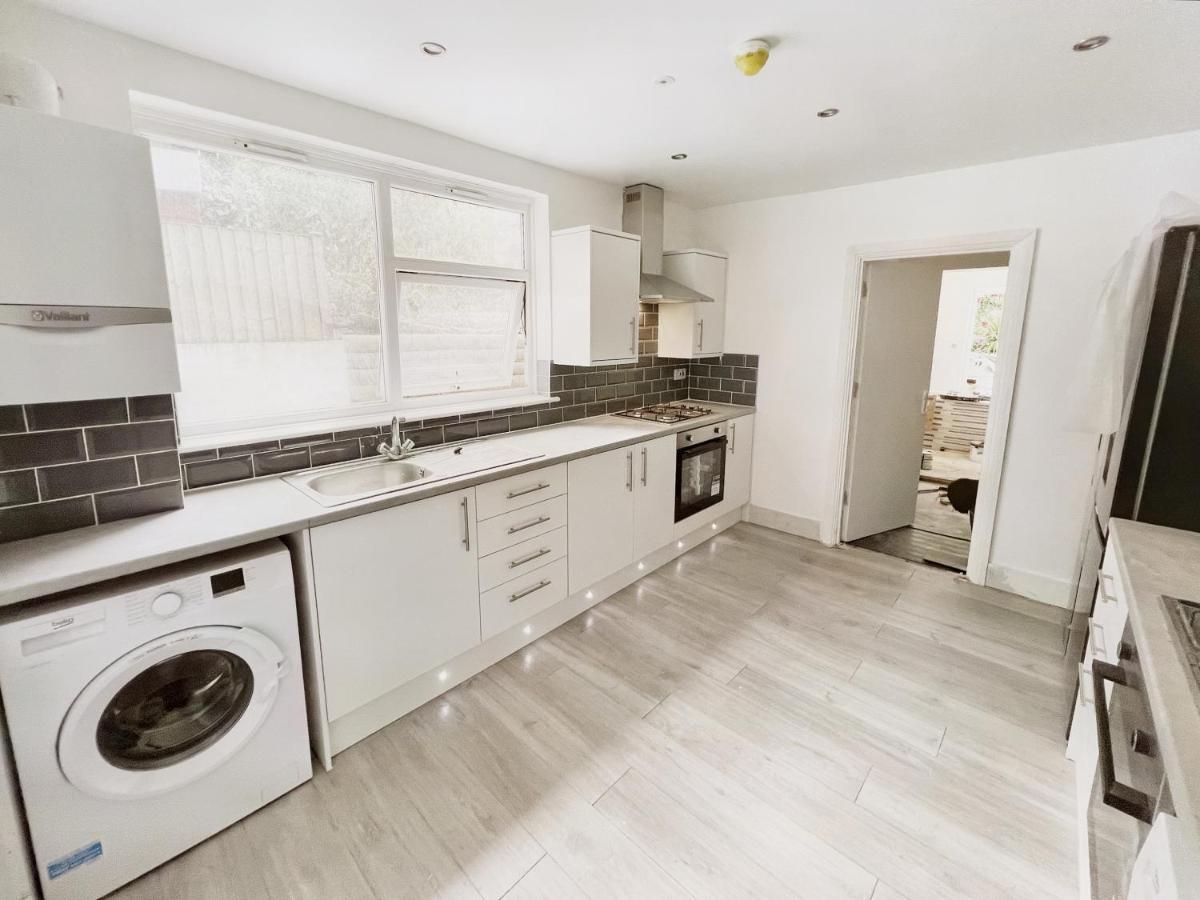 Modern Room In Centrally Located Apartment - Room 4 Лондон Екстер'єр фото